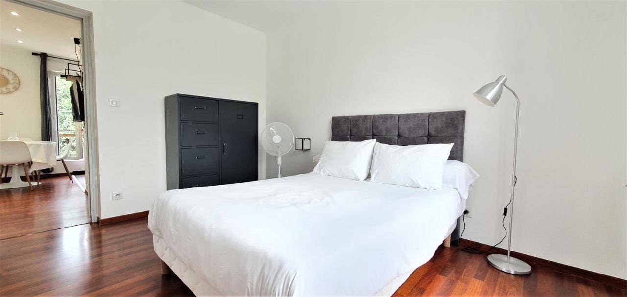 Residence 4T - 33 Bis Avenue Gaston Chauvin Aulnay-sous-Bois Exteriör bild