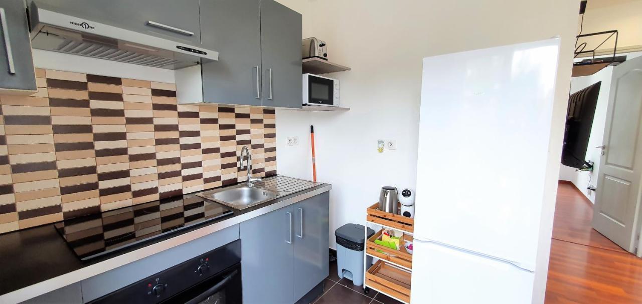Residence 4T - 33 Bis Avenue Gaston Chauvin Aulnay-sous-Bois Exteriör bild