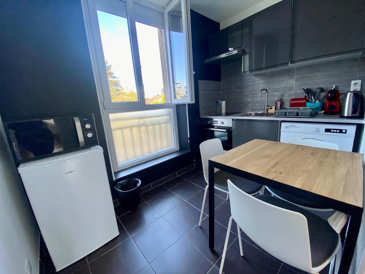 Residence 4T - 33 Bis Avenue Gaston Chauvin Aulnay-sous-Bois Exteriör bild