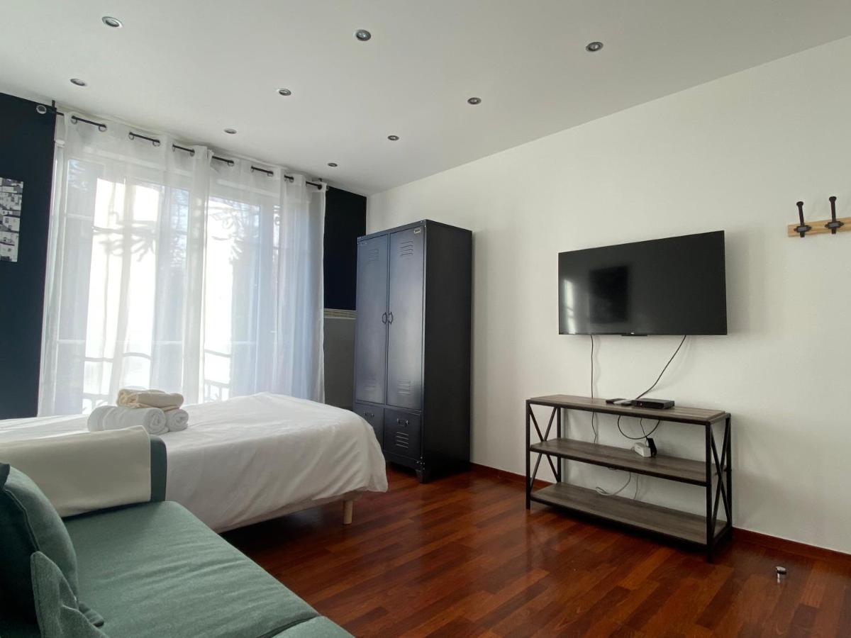 Residence 4T - 33 Bis Avenue Gaston Chauvin Aulnay-sous-Bois Exteriör bild
