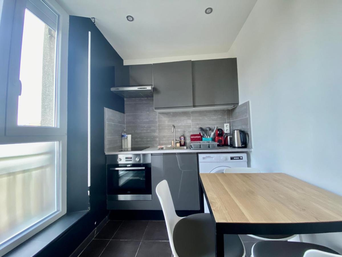Residence 4T - 33 Bis Avenue Gaston Chauvin Aulnay-sous-Bois Exteriör bild