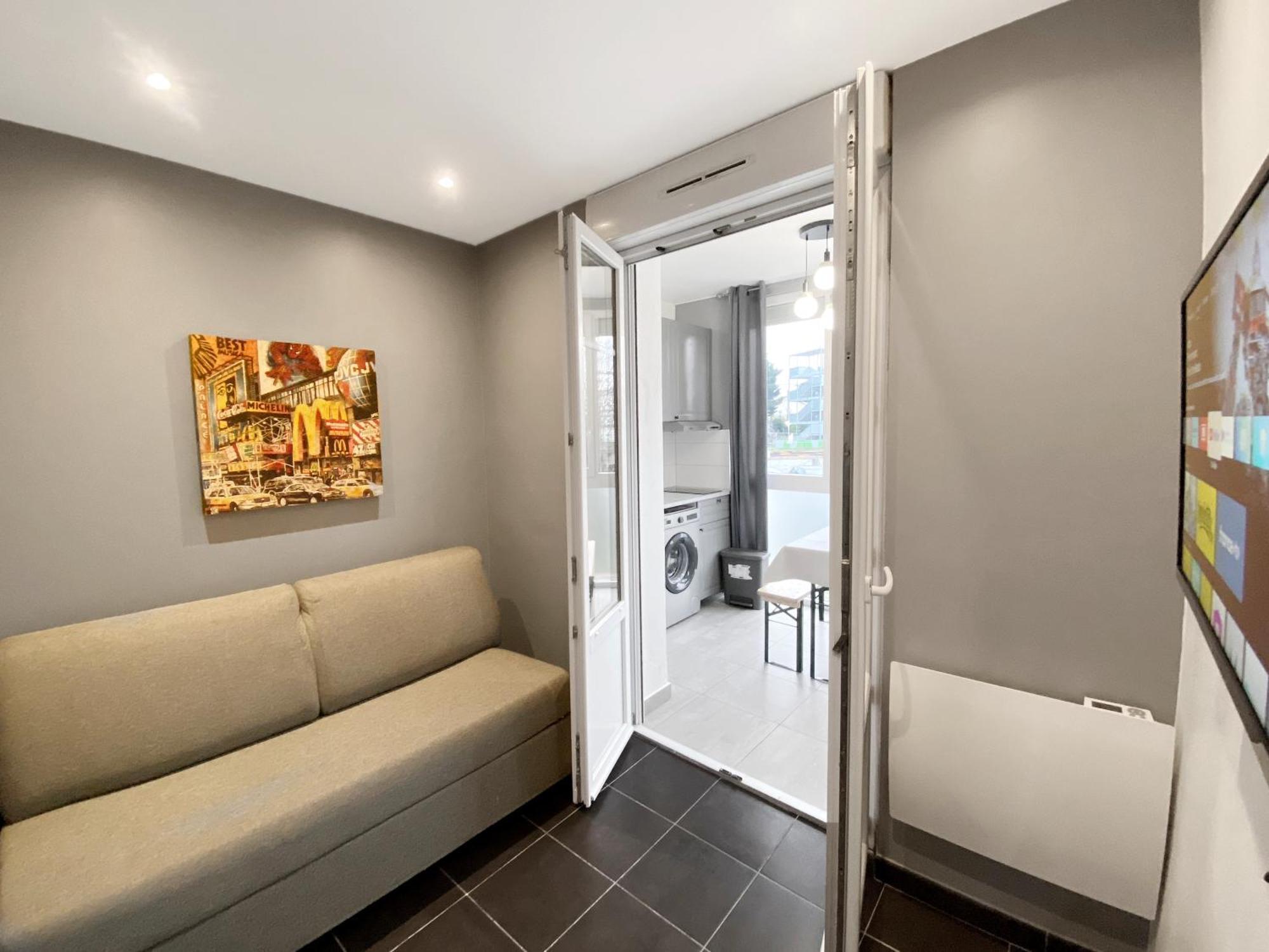 Residence 4T - 33 Bis Avenue Gaston Chauvin Aulnay-sous-Bois Exteriör bild