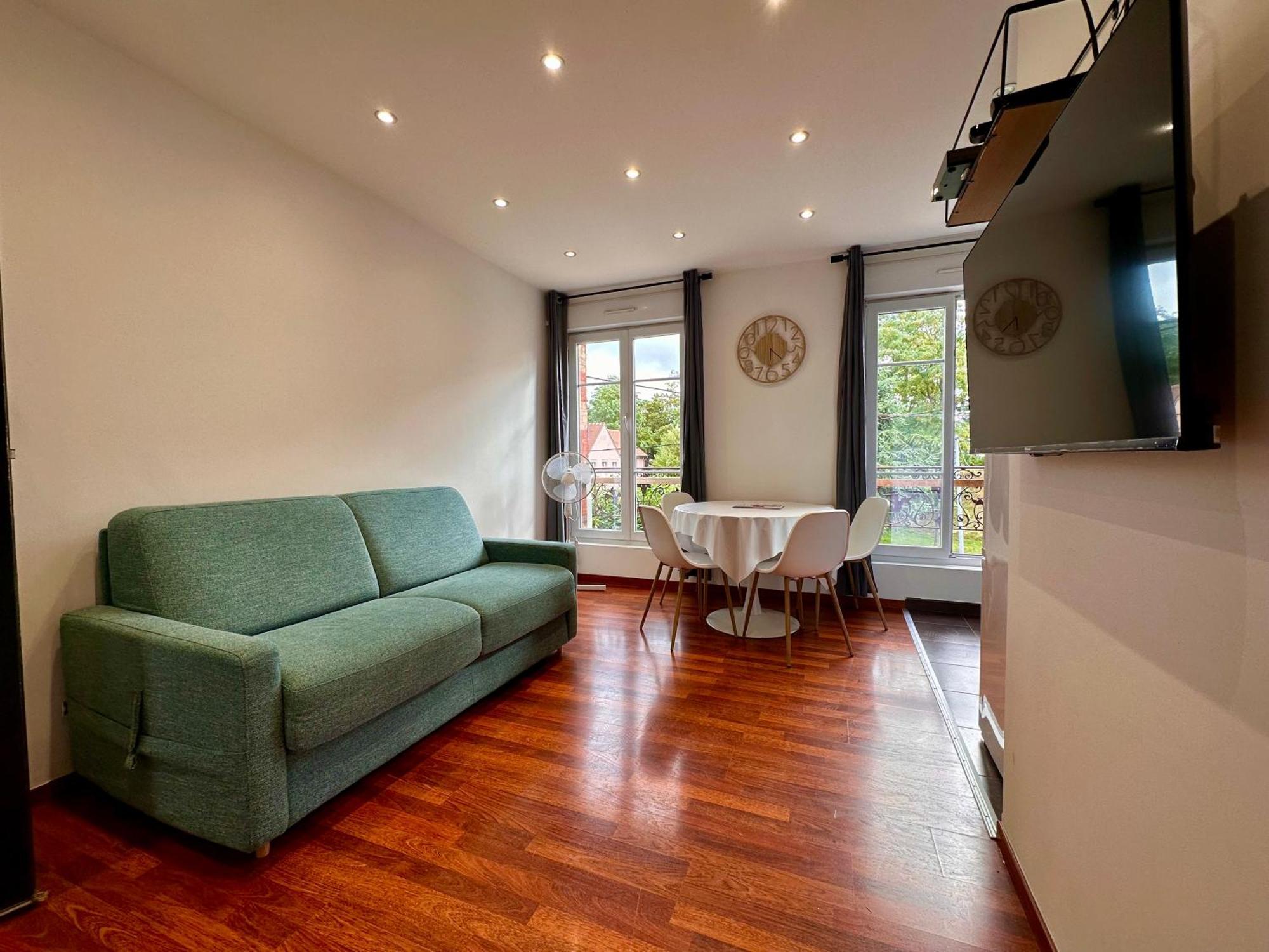 Residence 4T - 33 Bis Avenue Gaston Chauvin Aulnay-sous-Bois Exteriör bild